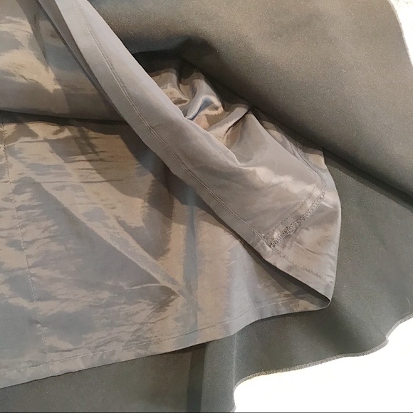 JCrew Gray Flannel Ruffle Skirt Size 4 - Picture 4 of 7